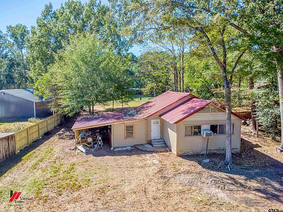 4th image of 208 County Road 2780