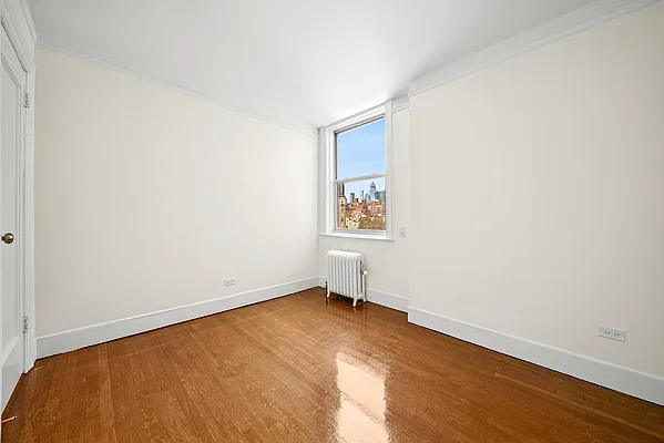 Rented by Compass | media 4