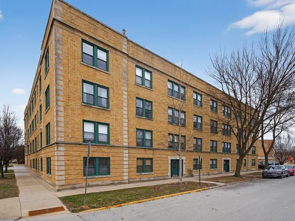9100 Lamon Ave APT 1N, Skokie, IL 60077