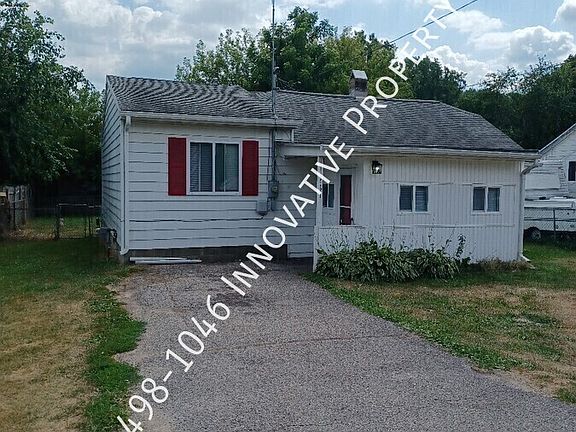3rd image of 1121 W Buder Ave