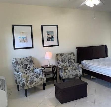 3rd image of 8906 Sandshot Ct #B