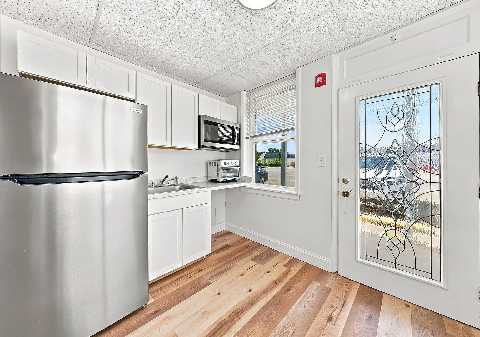 805 W New York Avenue Somers Point, NJ — Photo 3