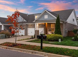 250 Tanglewood Ln, Hendersonville, TN 37075