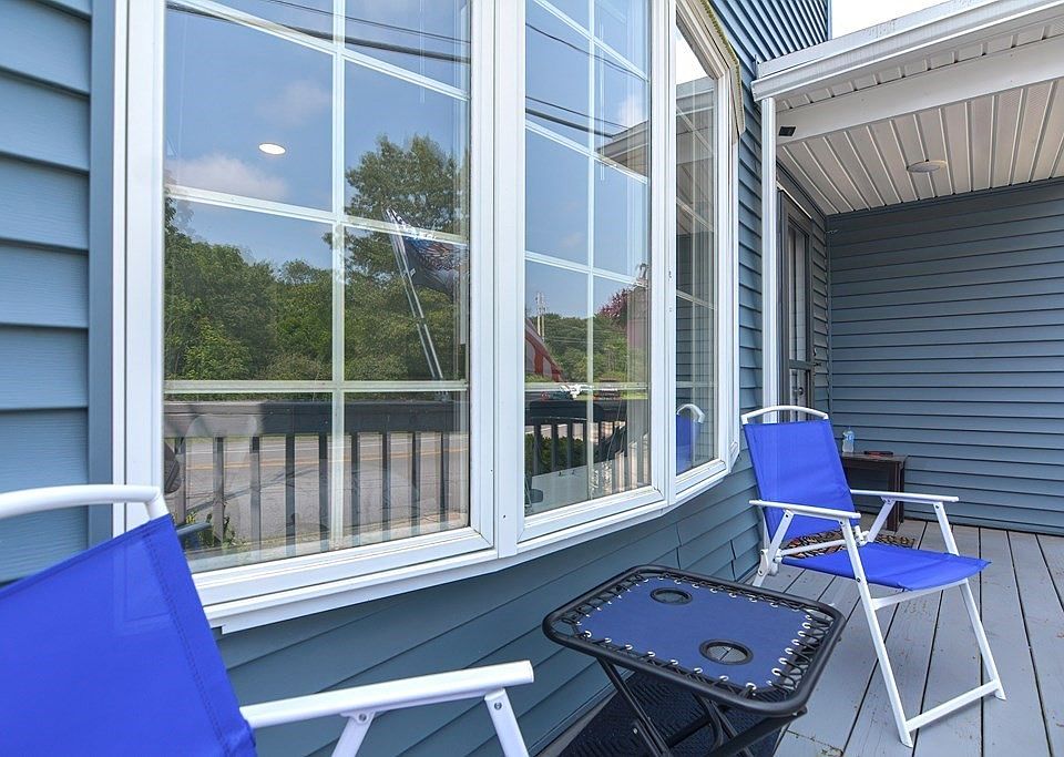 50 W Union St, East Bridgewater, MA 02333 Zillow