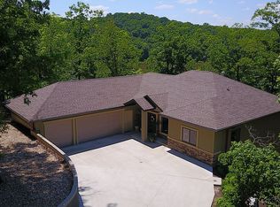 71 Left Cape Ln, Linn Creek, MO 65052
