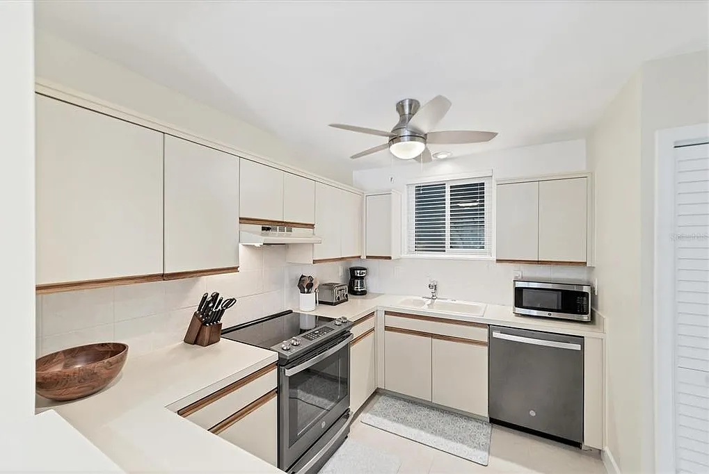 1 bed, 1.0 bath, 770 sqft, $2,800 — Photo 4