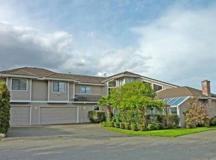 16957 84th Ave NE, Kenmore, WA 98028