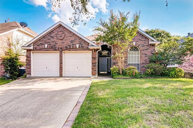 1st image of 5405 Crystal Ct