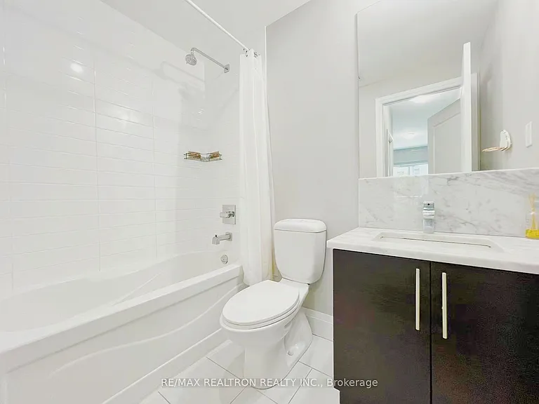 83 Redpath Ave #204 — Photo 24