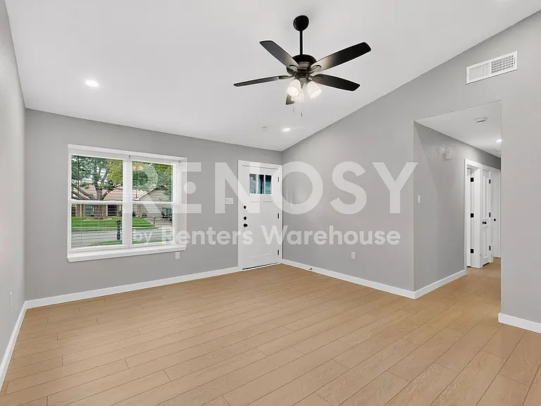 1408 Seely St — Photo 19