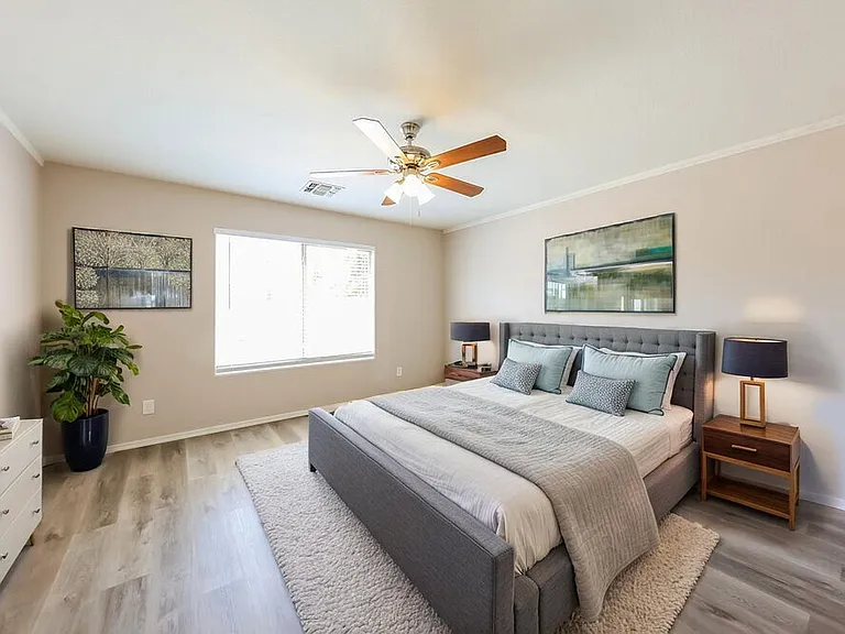 7919 W Magnolia St — Photo 10