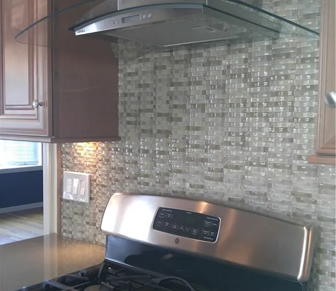 201 E Locust Ave — Photo 9