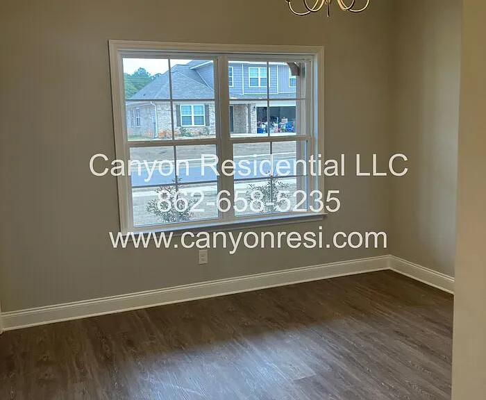 128 Ocean Springs Ave — Photo 7