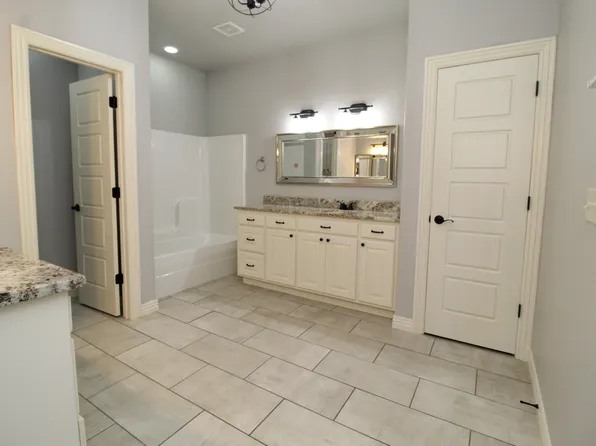 775 Via Lucca Ave, Springdale, AR 72762