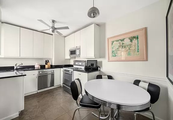 5th image of 1050 5th Ave APT 20C