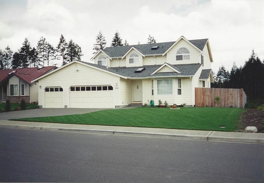 9146 Deni Drive NE, Lacey, WA 98516
