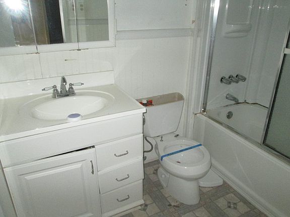 4th image of 14512 Hague Dr