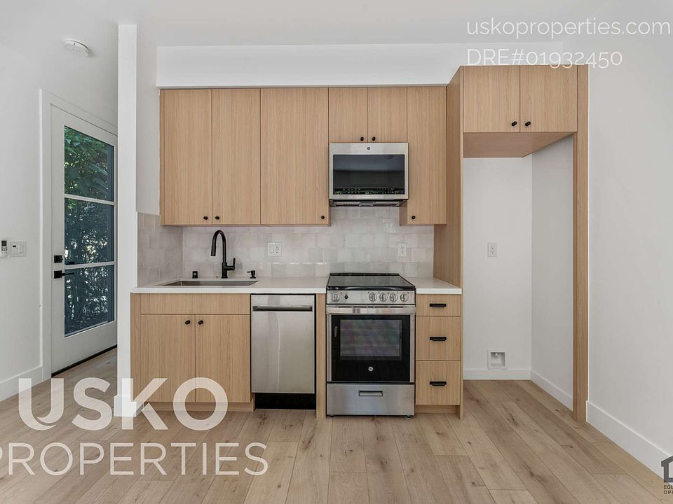 1st image of 1014 Uptown Aly #2