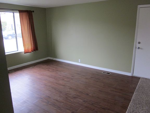 5th image of 1530 S Park St Unit B