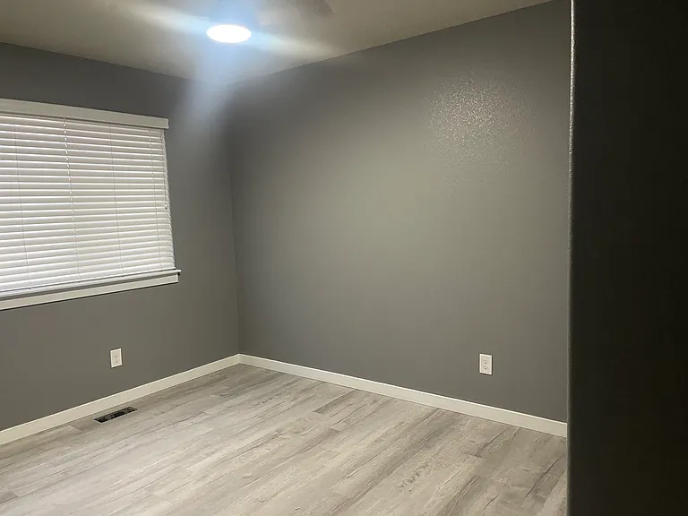 1637 Valley Oak Ct — Photo 22