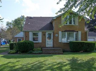 66 Century Dr, West Seneca, NY 14224