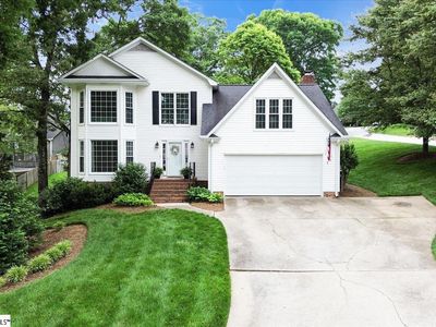 100 Firethorne Dr, Greer, SC, 29650