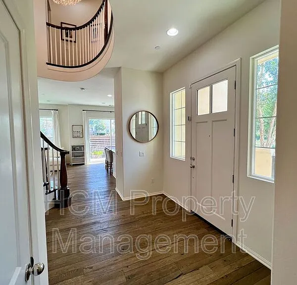 33 Maduro St — Photo 15