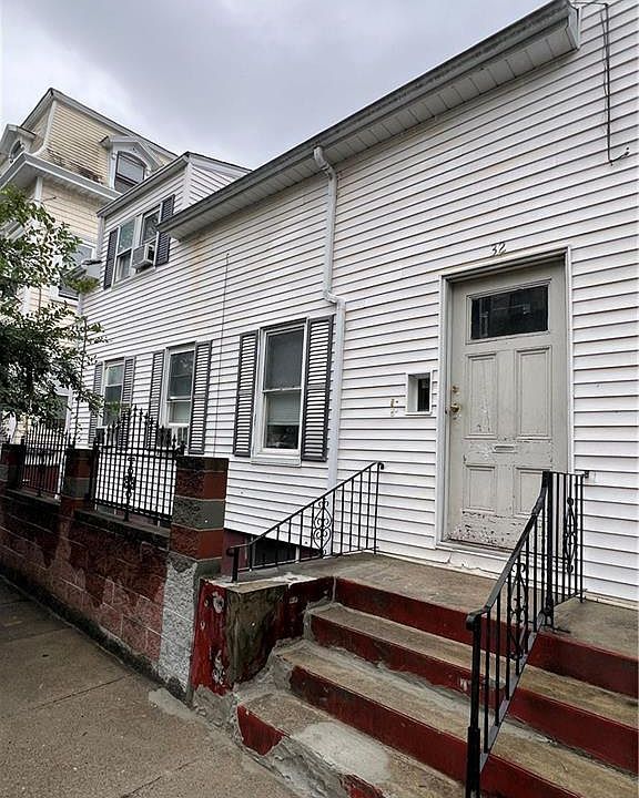 1st image of 32 Almy St
