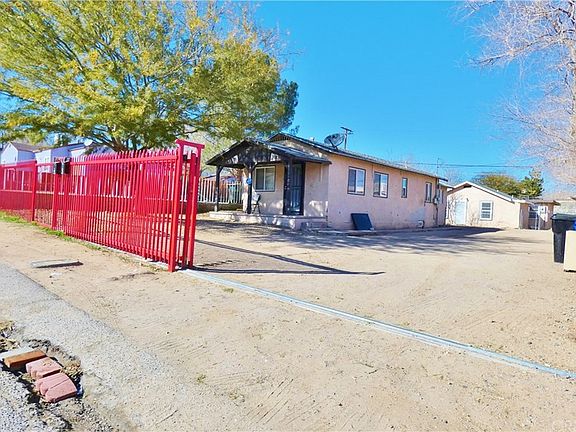 2nd image of 16772 Verde St