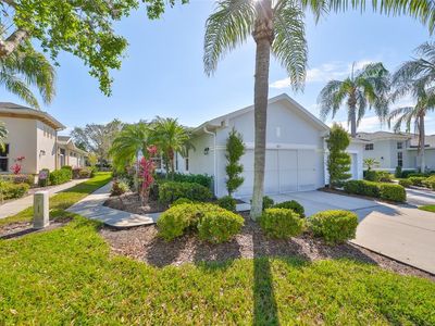 1211 Lyndhurst Greens Dr, Sun City Center, FL, 33573