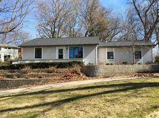 15770 Ridge Ln, Spring Lake, MI 49456