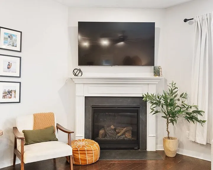 3334 Vinemont Dr — Photo 17