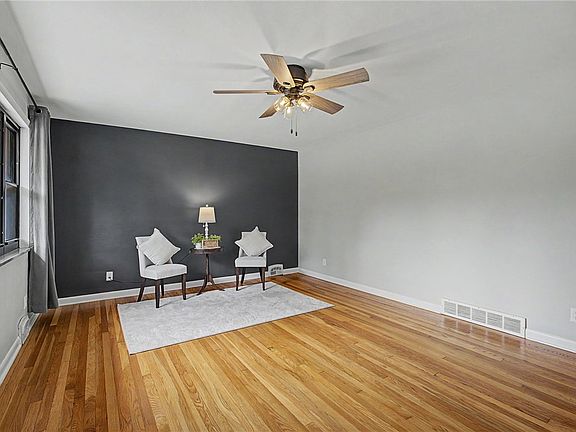 5th image of 345 Ginghamsburg Rd