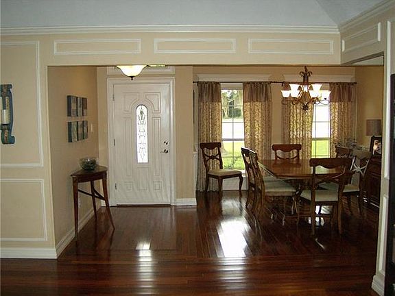 4th image of 7329 Tipperary Ct