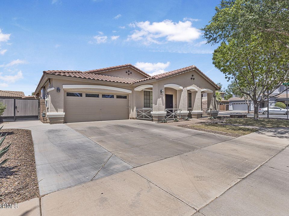 1st image of 18998 E LARK Drive