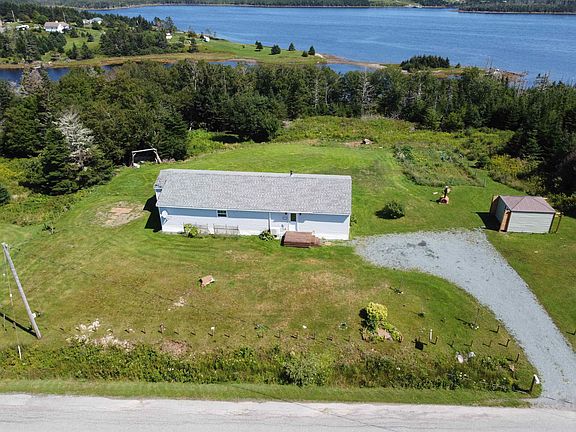 2nd image of 101 Scrivens Rd