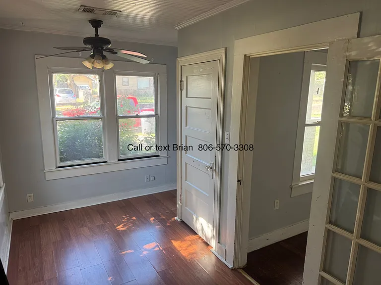 4232 SW 10th Ave — Photo 9