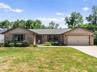 3700 Rolling Meadows Dr, Shiloh, IL 62221