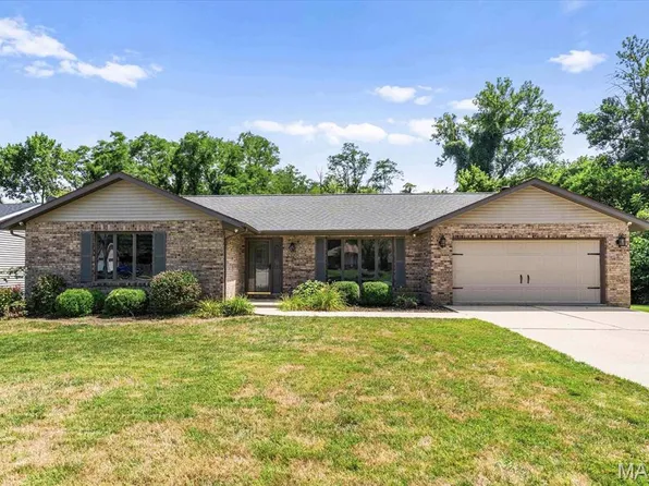 3700 Rolling Meadows Dr, Shiloh, IL 62221