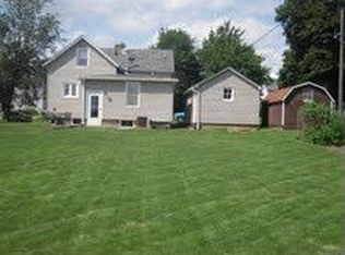 209 W Elm St, Lone Tree, IA 52755