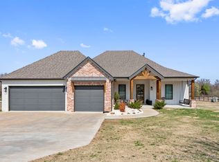 32031 E 747th Rd, Wagoner, OK 74467