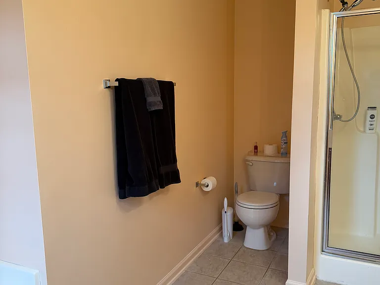 623 Oakfield Trl — Photo 5