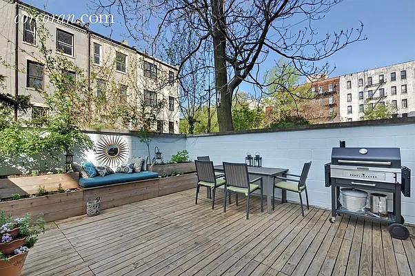 Sold by Corcoran | media 6