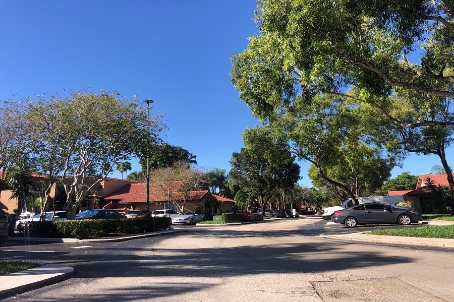 2nd image of 8947 W Sunrise Blvd