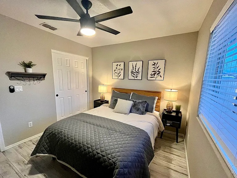 3290 Arapaho Dr #102 — Photo 7