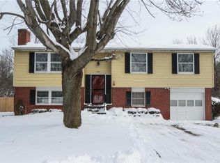 143 Burning Brush Dr, Rochester, NY 14606