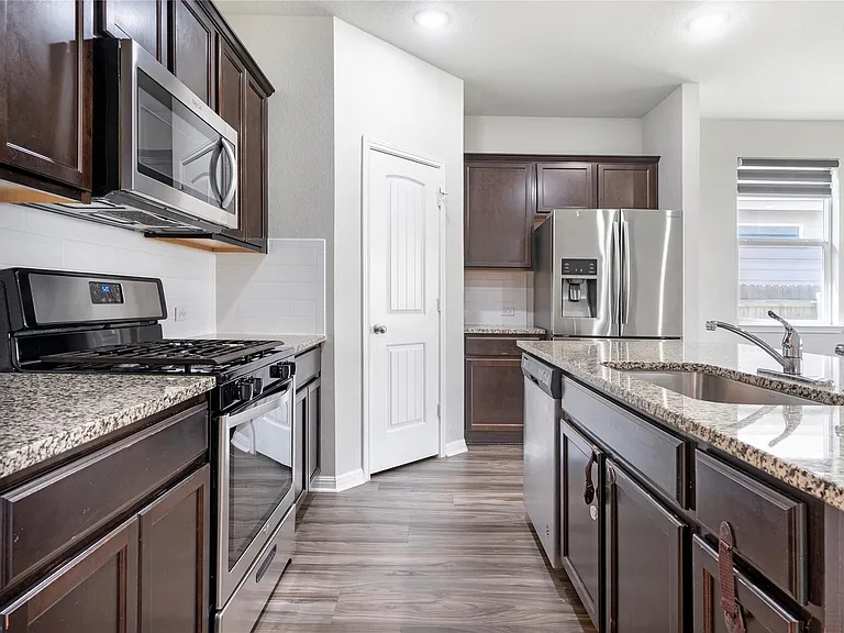 365 Empress Tree Dr — Photo 13