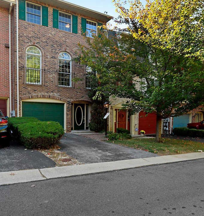 1st image of 1020 Lindsay Ln