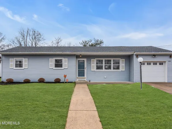 1425 Nevada Drive, Toms River, NJ 08753