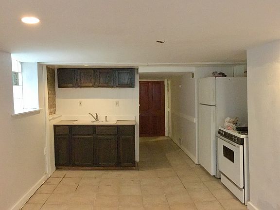 4th image of 3316 N Southport Ave #1G